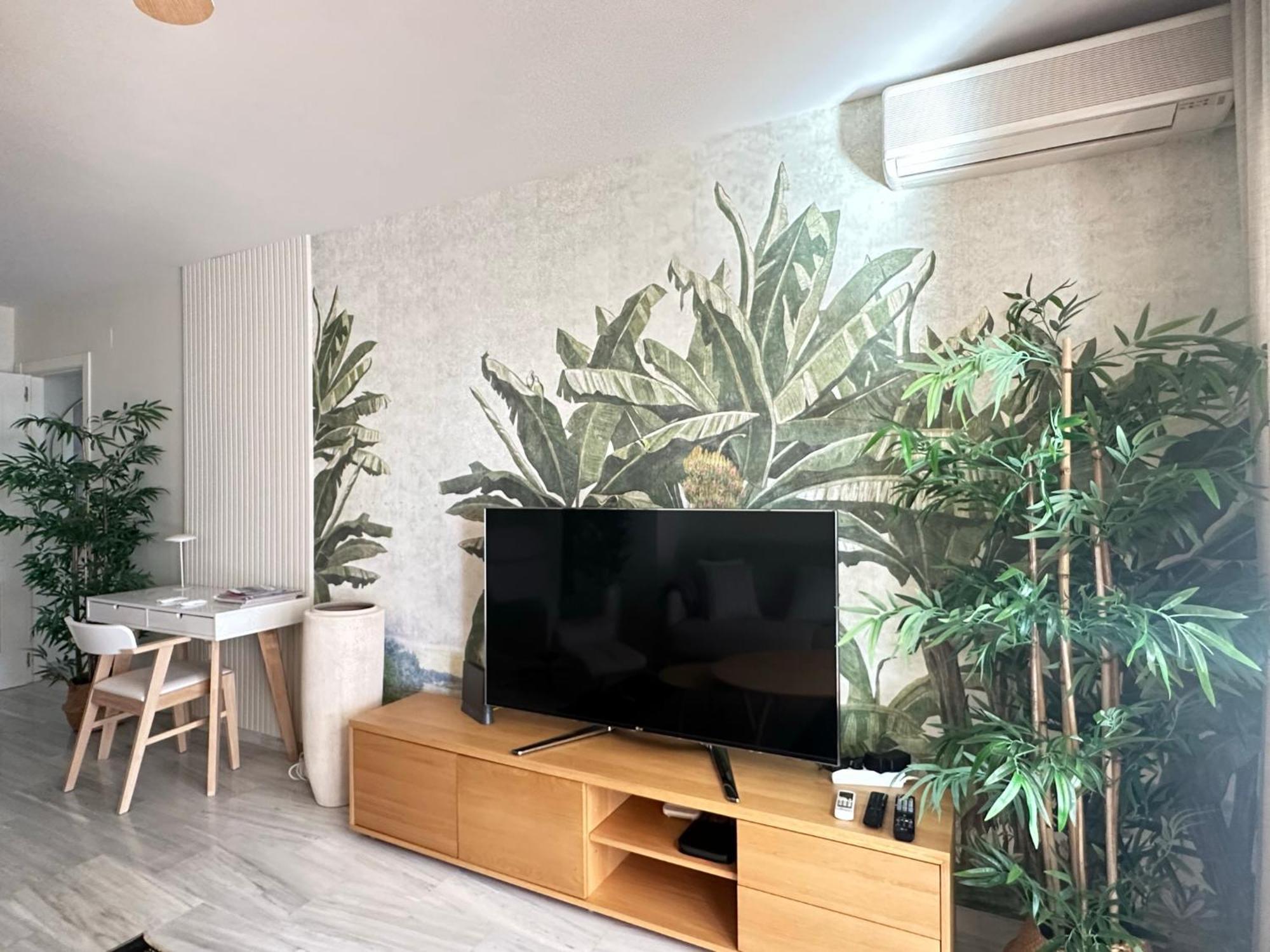 2 Bed Penthouse With Sea View Torremolinos Exterior foto